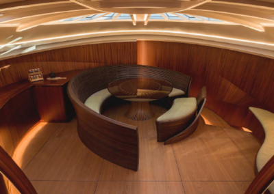 Velero Spirit 111