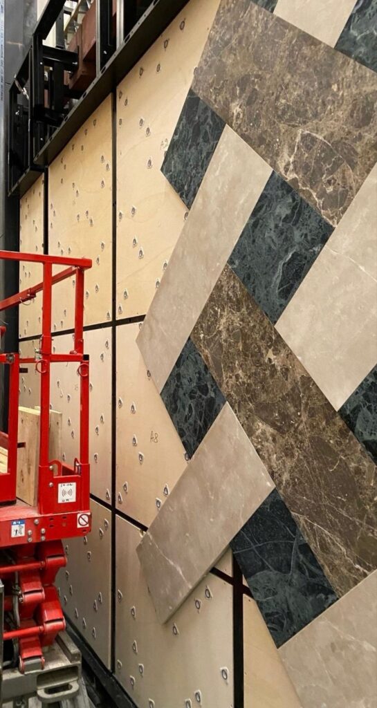 Tienda Gucci, Paises Bajos e Italia