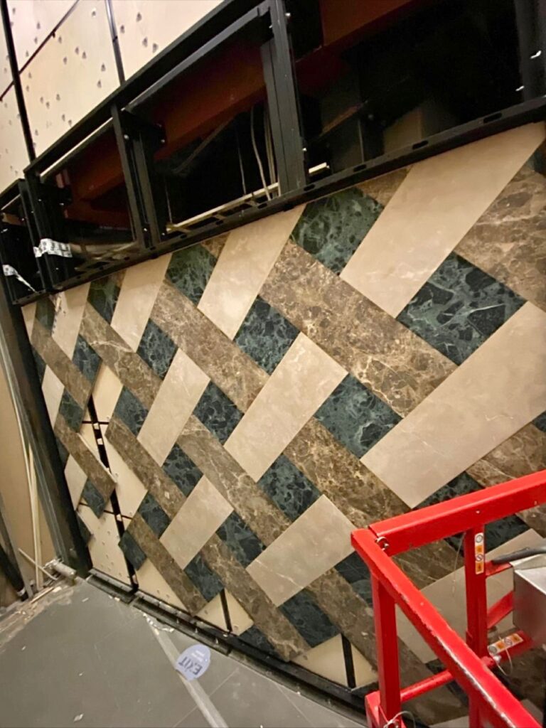 Tienda Gucci, Paises Bajos e Italia