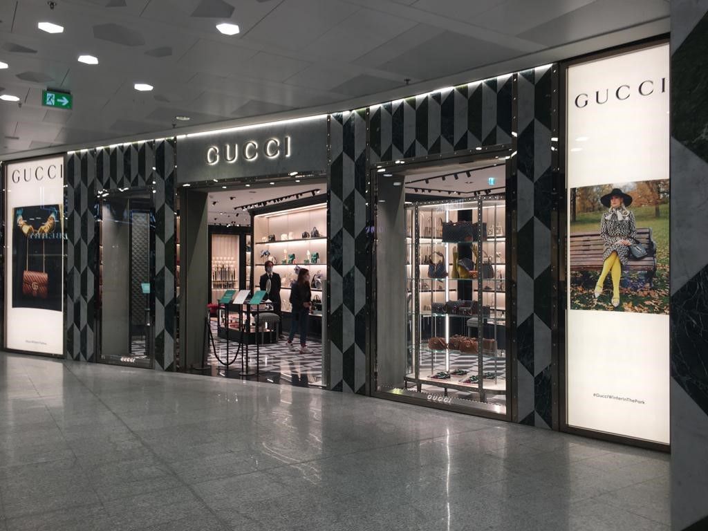 Tienda Gucci, Paises Bajos e Italia