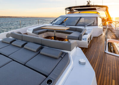 Yate Sunseeker 100, Inglaterra