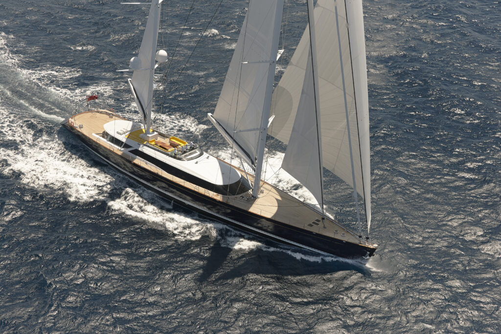 Mondango 3, Alloy Yachts