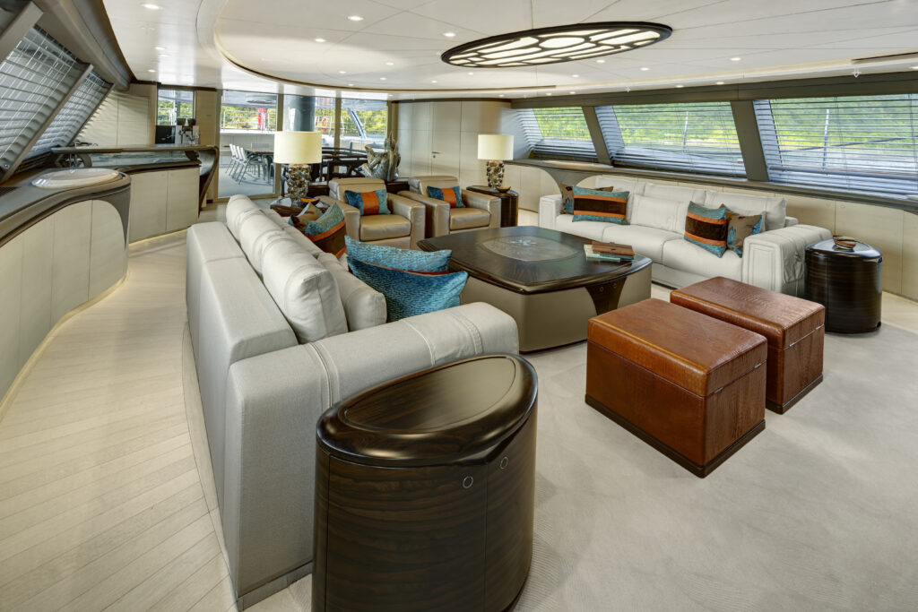 Mondango 3, Alloy Yachts
